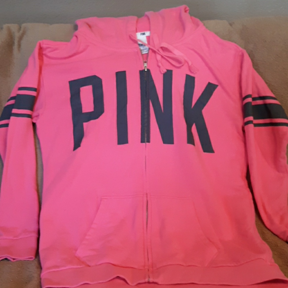 Womens tops